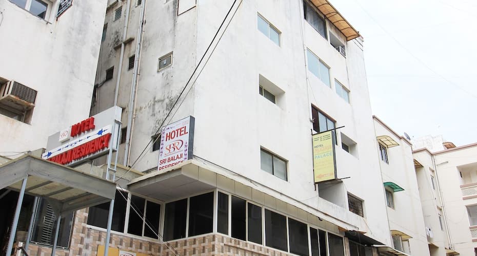 Hotel Konark Palace, Ahmedabad 1